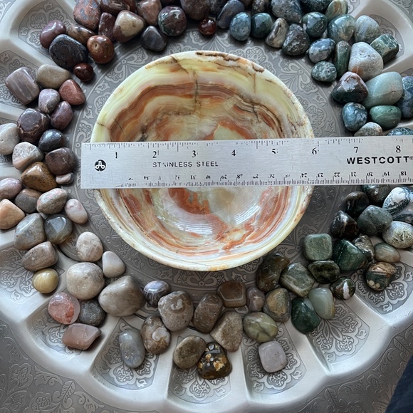 Onyx Bowl 6" - Picture 4 of 4